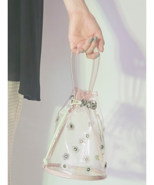 merry jenny（メリージェニー）の「PVCお花咲いた巾着Bag（ハンドバッグ・レディース・ピンク/ブルー/ブラック・FREE）」の16枚目の写真