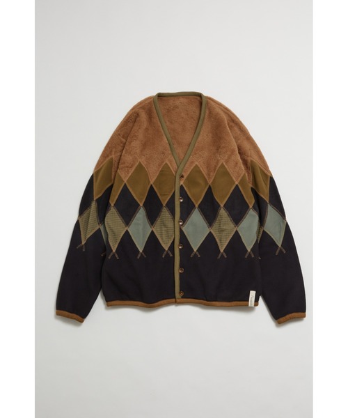 AlexanderLeeChang（アレキサンダーリーチャン）の「AlexanderLeeChang/アレキサンダーリーチャン ARGYLE FLEECE CARDIGAN 21（カーディガン/ボレロ・メンズ・ブラック/ベージュ・2/3）」の11枚目の写真