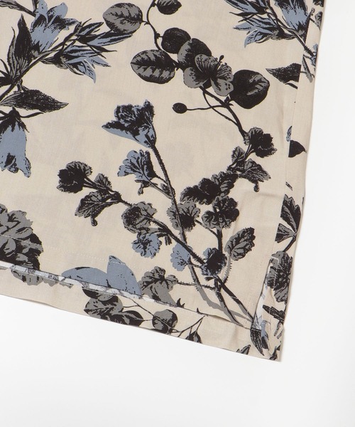 SENSE OF PLACE by URBAN RESEARCH（センスオブプレイスバイアーバンリサーチ）の「ボタニカルオープンカラーシャツ(5分袖)（シャツ/ブラウス・メンズ・グレー系その他/ベージュ系その他・MEDIUM/LARGE）」の6枚目の写真