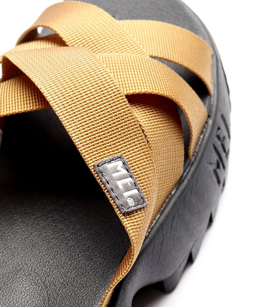 MEI（メイ）の「MEI リサイクルナイロンメッシュサンダル（サンダル・レディース・ライトブラウン/オリーブドラブ・M/L/S）」の13枚目の写真