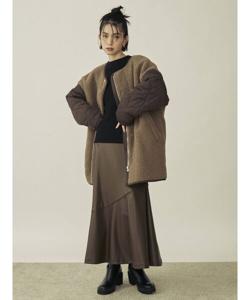 COTORICA（コトリカ）の「フェイクレザーパイピングマーメイドスカート（スカート・レディース・ブラック/ブラウン/その他1・SMALL/MEDIUM）」の5枚目の写真