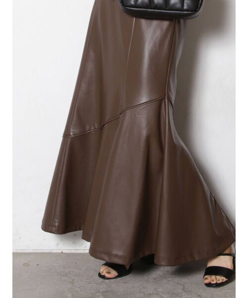 COTORICA（コトリカ）の「フェイクレザーパイピングマーメイドスカート（スカート・レディース・ブラック/ブラウン/その他1・SMALL/MEDIUM）」の12枚目の写真