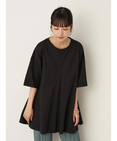 earth music&ecology（アースミュージックアンドエコロジー）の「吸水速乾センター切り替えBIGチュニック ＊（Tシャツ/カットソー・レディース・ブラック/ネイビー/オフホワイト/ボルドー/ブルーグリーン/グレイッシュベージュ・FREE）」の8枚目の写真