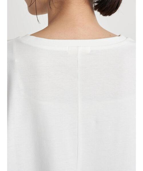 earth music&ecology（アースミュージックアンドエコロジー）の「吸水速乾センター切り替えBIGチュニック ＊（Tシャツ/カットソー・レディース・ブラック/ネイビー/オフホワイト/ボルドー/ブルーグリーン/グレイッシュベージュ・FREE）」の16枚目の写真