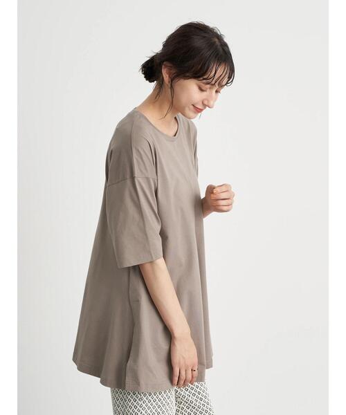 earth music&ecology（アースミュージックアンドエコロジー）の「吸水速乾センター切り替えBIGチュニック ＊（Tシャツ/カットソー・レディース・ブラック/ネイビー/オフホワイト/ボルドー/ブルーグリーン/グレイッシュベージュ・FREE）」の22枚目の写真