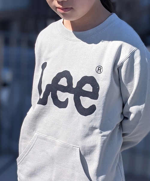 Lee（リー）の「Lee/リー キッズ　裏毛 ロゴプリント入り クルースウェット（パーカー・キッズ・グレー/パープル/ホワイト・130/140/150）」の11枚目の写真
