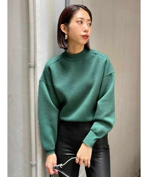 EMODA（エモダ）の「ボトルネックコンパクトニット（ニット/セーター・レディース・ブラック/ブラウン/グリーン/アイボリー・FREE）」の4枚目の写真