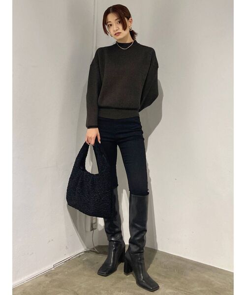 EMODA（エモダ）の「ボトルネックコンパクトニット（ニット/セーター・レディース・ブラック/ブラウン/グリーン/アイボリー・FREE）」の16枚目の写真