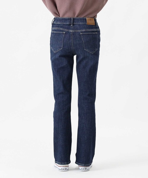 Right-on（ライトオン）の「【Mrs.Jeana】コンフォートストレッチブーツカットデニムパンツ（デニムパンツ・レディース・ダークインディゴブルー・27/28/31/29/30）」の16枚目の写真