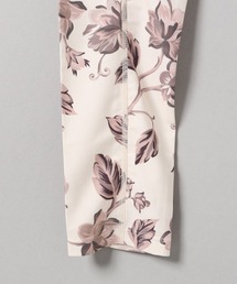 新品未使用 ＊ ジーナシス ブラ＆レギンス レトロフラワーヨガセットアップ L JEANASIS（ジーナシス）の「【YOGA】レトロフラワーレギンス/957543