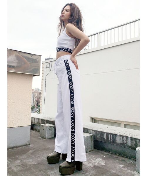 ROXY(ロキシー)の「GYDA×ROXY テレコキャミビスチェ(キャミソール・レディース・オフホワイト/ブラック・FREE)」の12枚目の写真