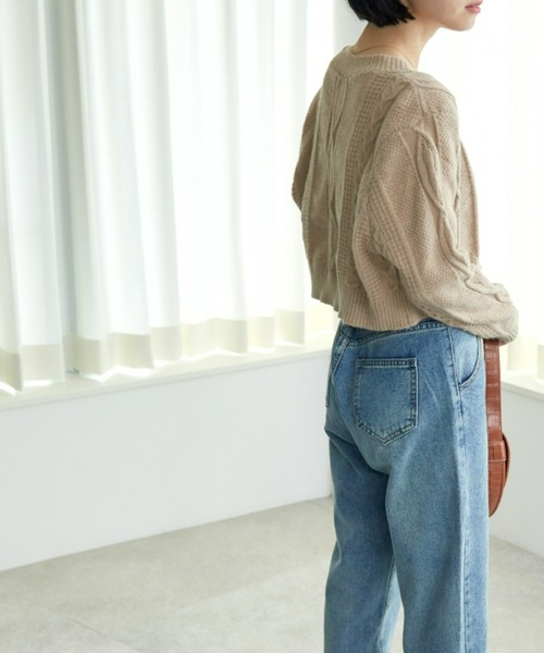 ECRIRE（エクリール）の「ケーブル柄ショートカーディガン（カーディガン/ボレロ・レディース・アイボリー/ベージュ・M）」の13枚目の写真