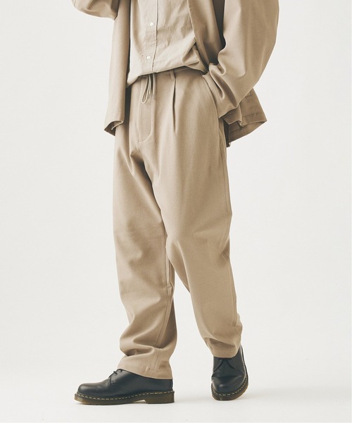 JOURNAL STANDARD（ジャーナルスタンダード）の「TUMUGITO ブッチャーイージー パンツ（スラックス・メンズ・ベージュ系その他2/ベージュ/ブラウン/ブラック/ベージュ系その他・LARGE/SMALL/MEDIUM）」の3枚目の写真