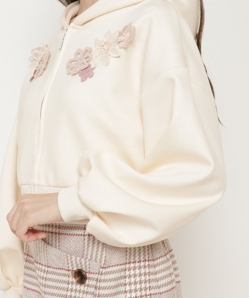 WILLSELECTION(ウィルセレクション)の「ダンボール刺繍アップリケパーカー(パーカー・レディース・ベージュ/ピンク/ネイビー/アイボリー・MEDIUM)」の20枚目の写真