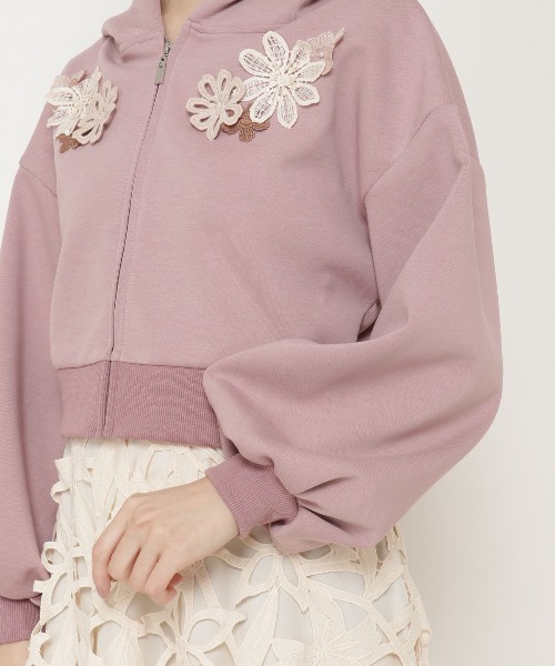 WILLSELECTION(ウィルセレクション)の「ダンボール刺繍アップリケパーカー(パーカー・レディース・ベージュ/ピンク/ネイビー/アイボリー・MEDIUM)」の12枚目の写真