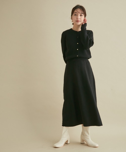 VIS（ビス）の「【新色追加】ミニケーブルゴールド釦アクセントニットワンピース（ワンピース・レディース・ブラック/ダークブラウン/ブルー系その他4/ネイビー/ベージュ・S/M）」の6枚目の写真