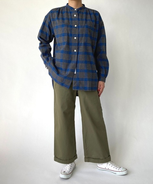 BROOKLYN OVERALL（ブルックリンオーバーオール）の「スタンドカラーギャザーシャツ（シャツ/ブラウス・レディース・ブルー/イエロー・FREE）」の5枚目の写真