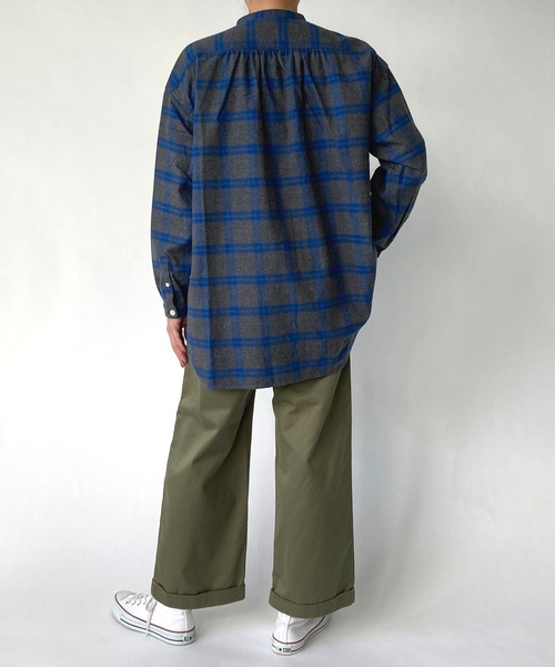 BROOKLYN OVERALL（ブルックリンオーバーオール）の「スタンドカラーギャザーシャツ（シャツ/ブラウス・レディース・ブルー/イエロー・FREE）」の7枚目の写真