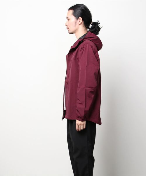 HUF（ハフ）の「ESSENTIALS ZIP STANDARD SHELL / HUF シェル