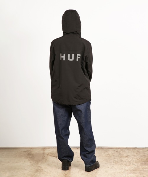 HUF（ハフ）の「ESSENTIALS ZIP STANDARD SHELL / HUF シェル
