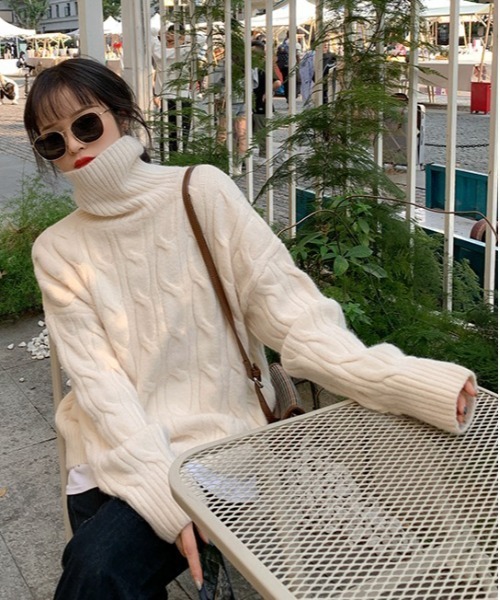 gossip！ロサンゼルス（ゴシップロサンゼルス）の「ハイネックローゲージニット（ニット/セーター・レディース・レッド/オフホワイト/オレンジ/ブルー・FREE）」の10枚目の写真