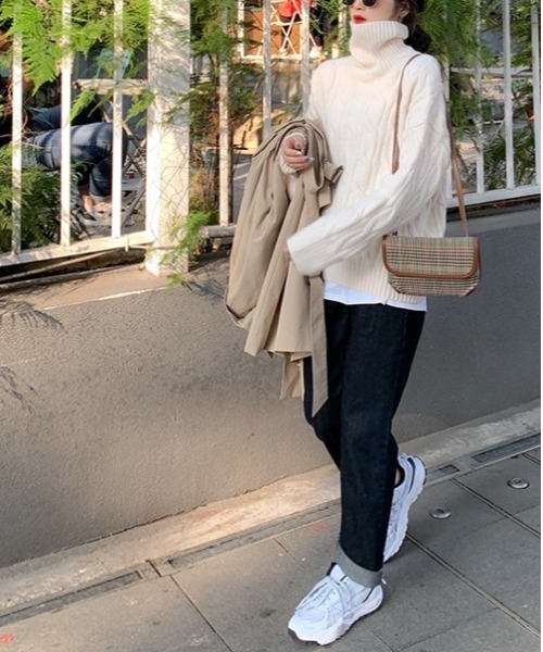 gossip！ロサンゼルス（ゴシップロサンゼルス）の「ハイネックローゲージニット（ニット/セーター・レディース・レッド/オフホワイト/オレンジ/ブルー・FREE）」の22枚目の写真