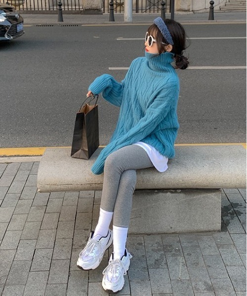 gossip！ロサンゼルス（ゴシップロサンゼルス）の「ハイネックローゲージニット（ニット/セーター・レディース・レッド/オフホワイト/オレンジ/ブルー・FREE）」の12枚目の写真