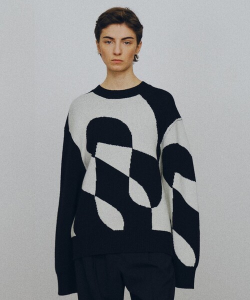 JOSEPH STUDIO（ジョゼフストゥディオ）の「グラフィックニット　CURVED（ニット/セーター・レディース・ブラック系・SMALL/MEDIUM/LARGE）」の6枚目の写真