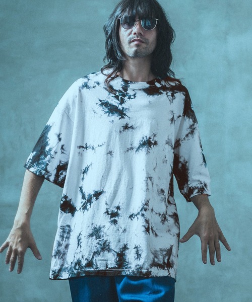ACANTHUS(アカンサス)の「mt7633- ACANTHUS×ANGENEHM Tie Dye Big Tee (MADE IN JAPAN) Tシャツ(Tシャツ/カットソー・メンズ・マルチ/ブラック系その他・S/M/L)」の3枚目の写真