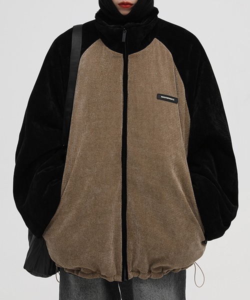 MASONPRINCE（メイソンプリンス）の「オーバサイズリバーシブルフェイクファーブルゾン WT4023【MASONPRINCE】（ブルゾン・メンズ・ベージュ/ブラック・L/S/XL/M）」の4枚目の写真