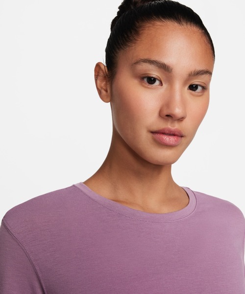 【セール】ナイキ ヨガ DriFIT ウィメンズトップ / Nike Yoga DriFIT Women's Top（Tシャツ/カットソー