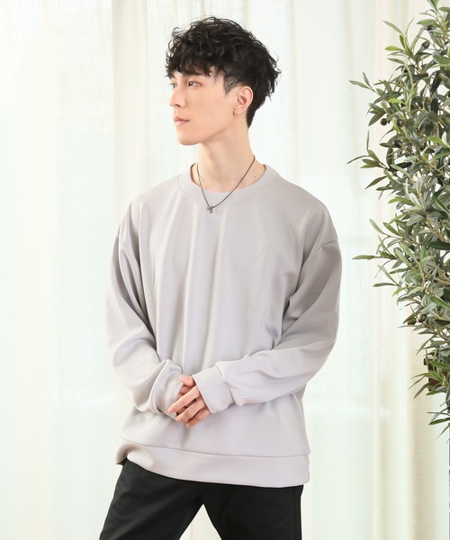 TopIsm（トップイズム）の「【2023】ダンボールニット オーバーサイズ　クルーネック スウェット（スウェット・メンズ・ブラック/グレー/オフホワイト/サックスブルー/グリーン/グレイッシュベージュ・M/L）」の3枚目の写真