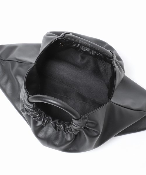 Simplicite（サンプリシテ）の「ギャザートラペーズバッグ◆（ハンドバッグ・レディース・ホワイト/ブラック/グリーン・FREE）」の11枚目の写真