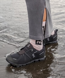 ON/オン  CLOUD 5 WATERPROOF/ クラウド 5 ウォータープルーフ 防水 スニーカー レディース L 59W
