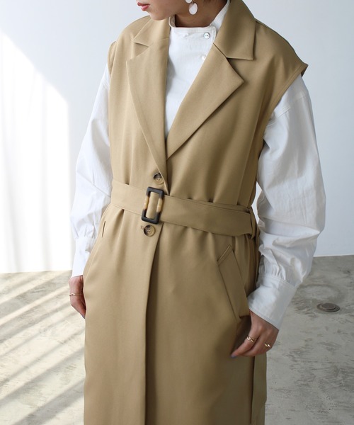GeeRA（ジーラ）の「トレンチ風ロングジレ（その他アウター・レディース・ベージュ/ブラック・MEDIUM）」の15枚目の写真