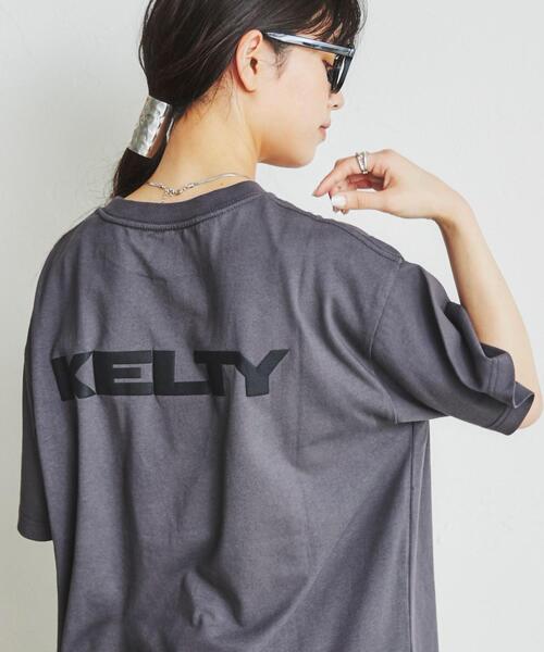 KELTY（ケルティ）の「KELTY（ケルティ）別注ロゴTシャツ#（WEB限定カラー）（Tシャツ/カットソー・レディース・レッド/ブラック/ベージュ/ホワイト/ダークグレー/ネイビー/ケリー/ナチュラル・M/L）」の4枚目の写真