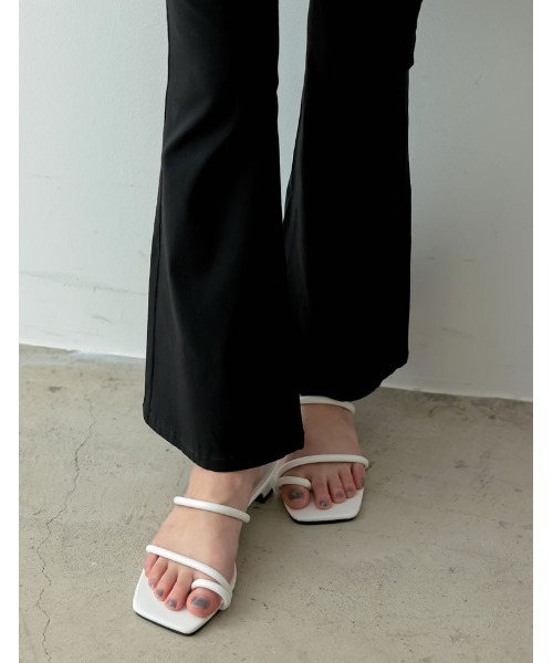 Re:EDIT（リエディ）の「[神山まりあさん着用][2023S/S COLLECTION]ラク伸びストレッチハイウエストセミフレアパンツ（その他パンツ・レディース・ブラック・LARGE/SMALL/AM/AS/MEDIUM/TALL）」の9枚目の写真