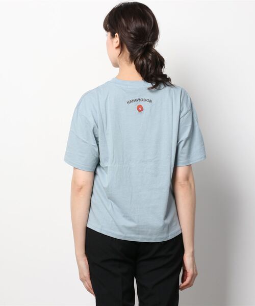 Mac-House(マックハウス)の「サンリオ左胸ワンポイント刺繍Tシャツ(Tシャツ/カットソー・レディース・ホワイト/サックスブルー/ピンク/イエロー/グリーン/オートミール・フリー)」の10枚目の写真