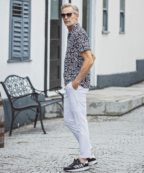 1PIU1UGUALE3 RELAX (ウノピゥウノウグァーレトレ リラックス)の「1PIU1UGUALE3 RELAX(ウノピゥウノウグァーレトレ)スーパーストレッチランダムロゴ半袖ポロシャツ(ポロシャツ・メンズ・ホワイト/ブラック・XL/M/L/S/XXL)」の17枚目の写真