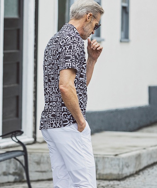 1PIU1UGUALE3 RELAX (ウノピゥウノウグァーレトレ リラックス)の「1PIU1UGUALE3 RELAX(ウノピゥウノウグァーレトレ)スーパーストレッチランダムロゴ半袖ポロシャツ(ポロシャツ・メンズ・ホワイト/ブラック・XL/M/L/S/XXL)」の7枚目の写真