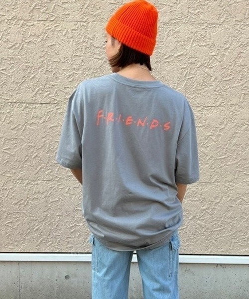 GAP（ギャップ）の「WB(TM) フレンズ × GAPロゴ グラフィックTシャツ（Tシャツ/カットソー・メンズ・グレー系その他/ホワイト系その他/ホワイト/オレンジ系その他/ブルー/ネイビー・M/XL/S/L/XS）」の3枚目の写真