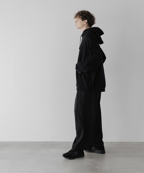 remer（リメール）の「loose basic over parker / ルーズベーシックオーバーパーカー（パーカー・メンズ・グレー/ブルーグレー/ブラック/モカ・SMALL/MEDIUM/LARGE）」の13枚目の写真