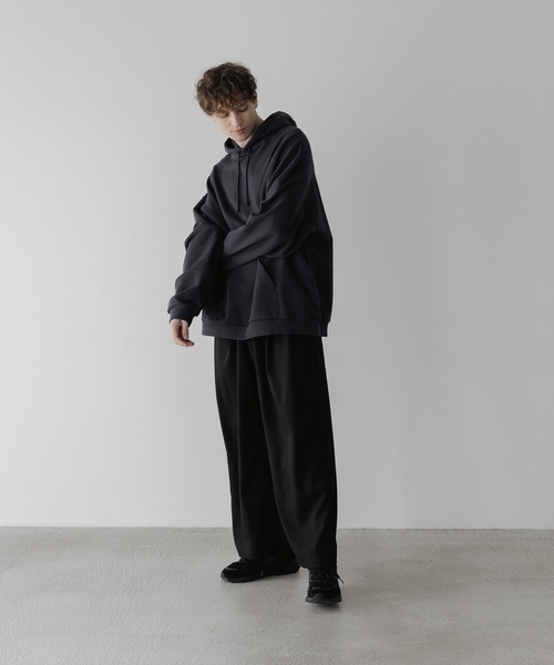 remer（リメール）の「loose basic over parker / ルーズベーシックオーバーパーカー（パーカー・メンズ・グレー/ブルーグレー/ブラック/モカ・SMALL/MEDIUM/LARGE）」の21枚目の写真