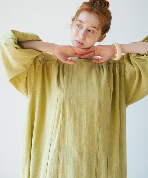 Crisp(クリスプ)の「スモックレースワンピース(ワンピース・レディース・グレー/ピンク/グリーン・FREE)」の7枚目の写真