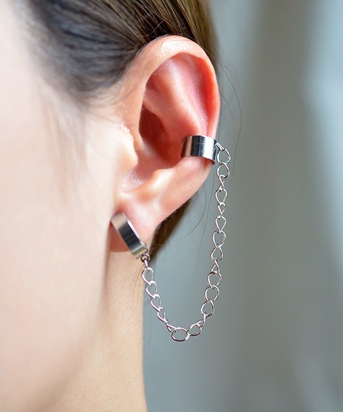 Fun & Daily（ファンアンドデイリー）の「クリップチェーンWイヤーカフ（イヤーカフ・レディース・シルバー・FREE）」の3枚目の写真