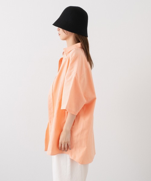 WHIMSIC(ウィムジック)の「【WHIMSIC】オーバーサイズカラーシャツ(シャツ/ブラウス・レディース・ピンク/イエロー/オレンジ/グリーン・FREE)」の9枚目の写真