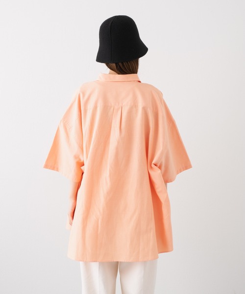 WHIMSIC(ウィムジック)の「【WHIMSIC】オーバーサイズカラーシャツ(シャツ/ブラウス・レディース・ピンク/イエロー/オレンジ/グリーン・FREE)」の10枚目の写真