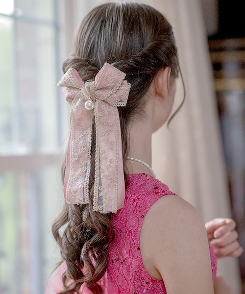 Catherine Cottage(キャサリンコテージ)の「プリンセスリボンヘアクリップ(バレッタ/ヘアクリップ・キッズ・ホワイト/パープル/グレー/ピンク/ブルー・FREE)」の16枚目の写真