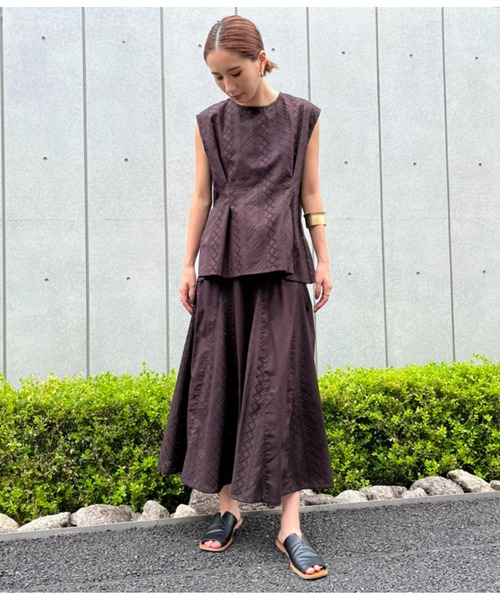 Settimissimo(セッティミッシモ)の「総刺繍ウエストタックAラインブラウス【セットアップ着用可】(シャツ/ブラウス・レディース・オレンジ/グリーン/スミクロ・FREE)」の16枚目の写真