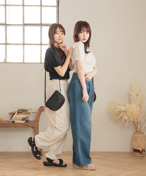 Cham.（チャム）の「フリルギャザーブラウス（シャツ/ブラウス・レディース・ブラック/オフホワイト・F）」の16枚目の写真